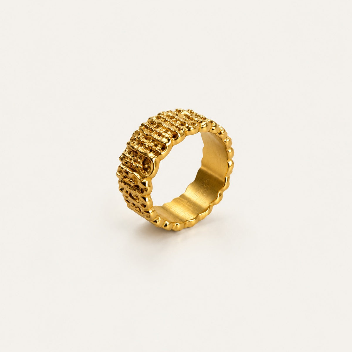 Golden Ruffle Ring