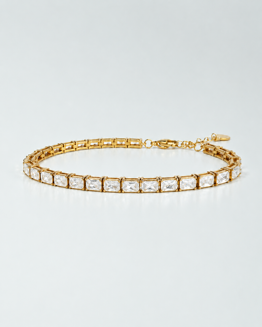 Tennis bracelet