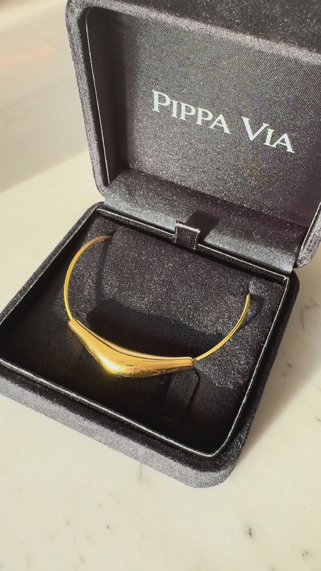 Audrey - Contour Necklace