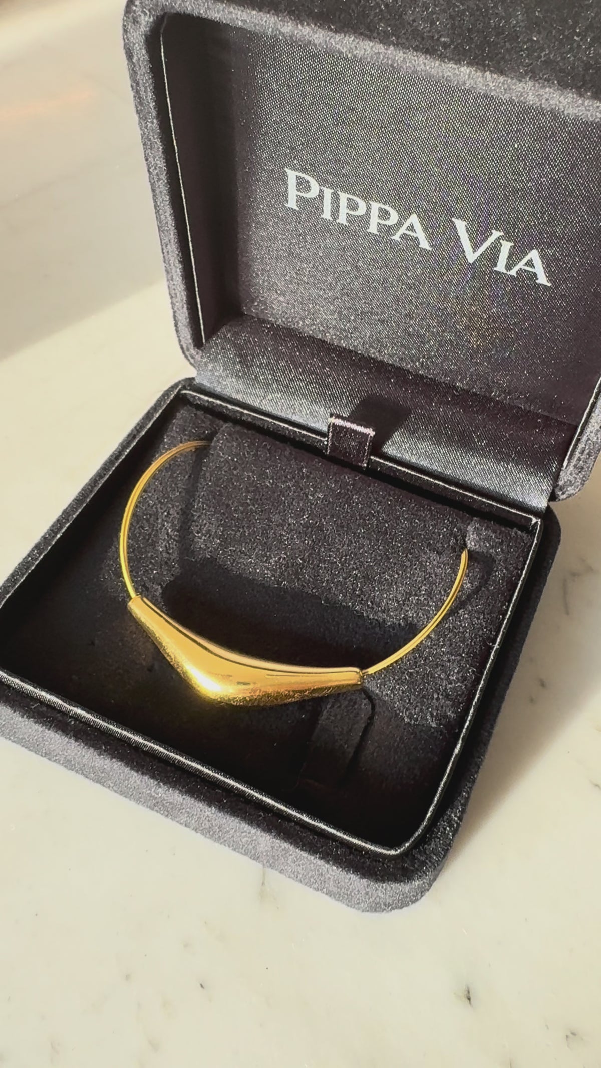 Audrey - Contour Necklace